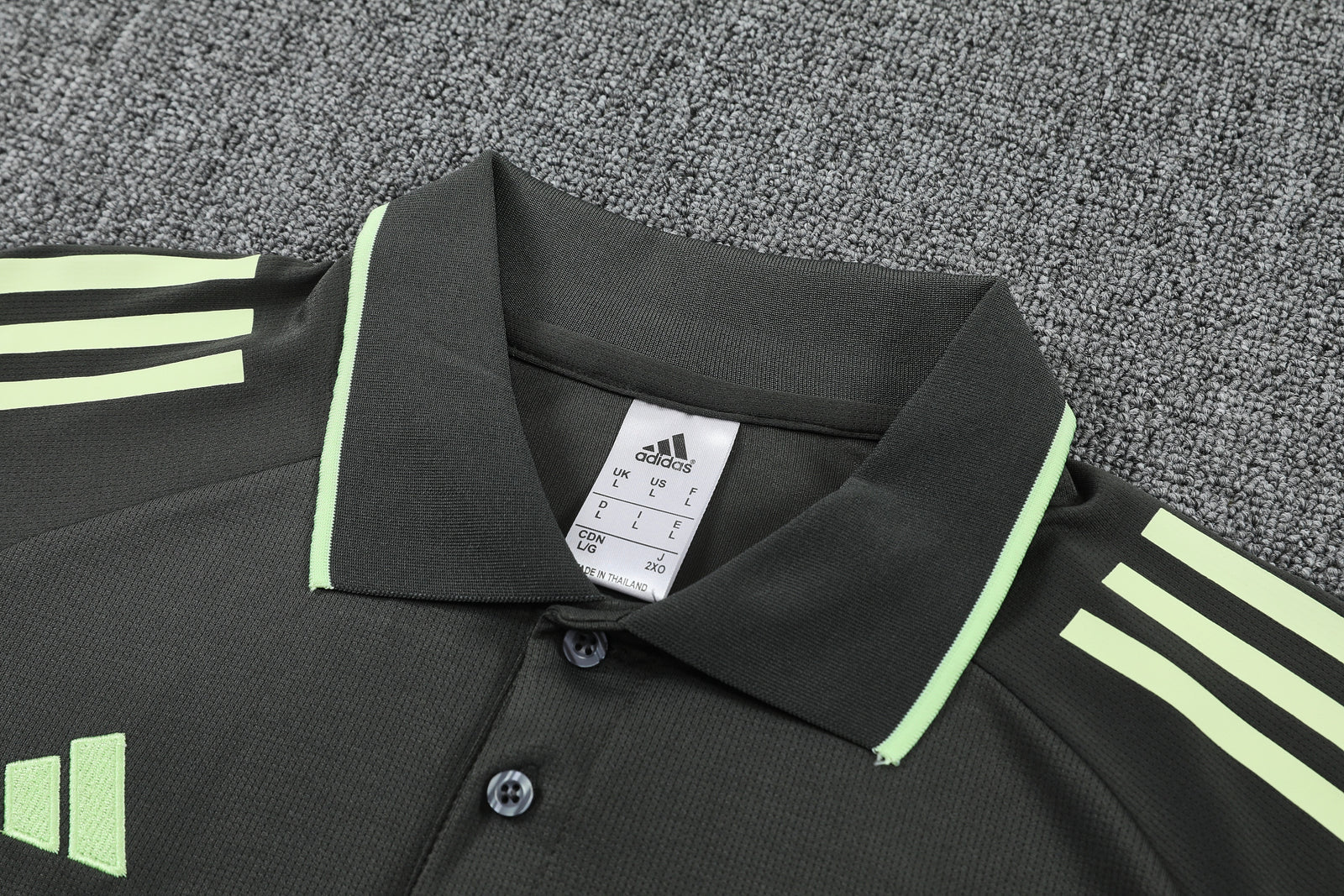 Polo y Pantalón Real Madrid 2025/26