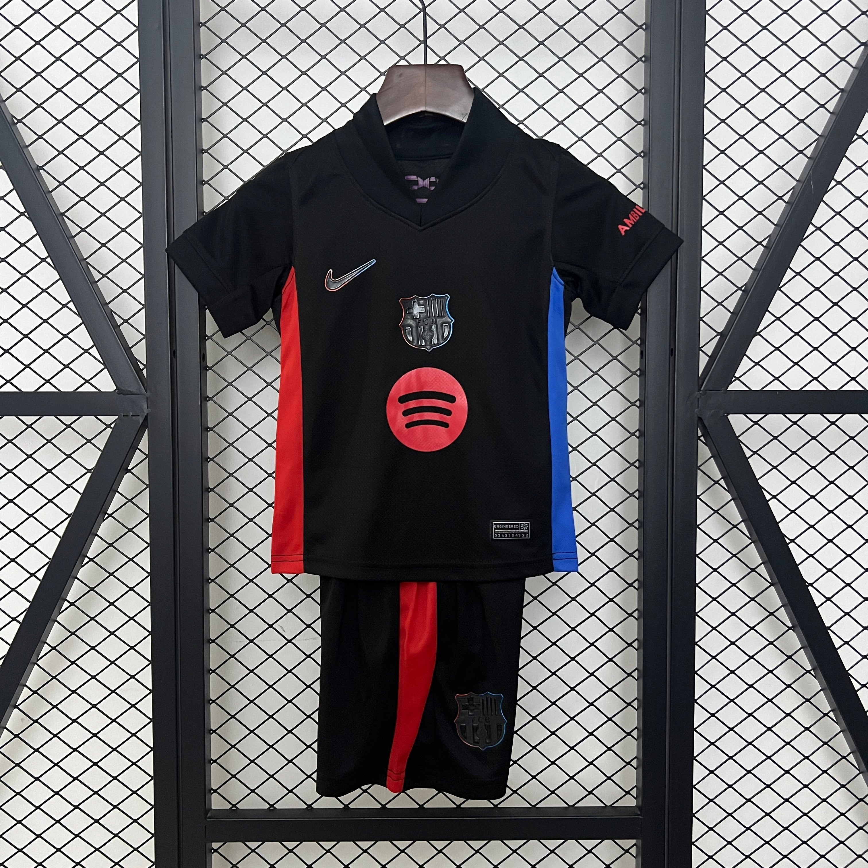 Camiseta y Pantalones para niños FC Barcelona Away 24/25