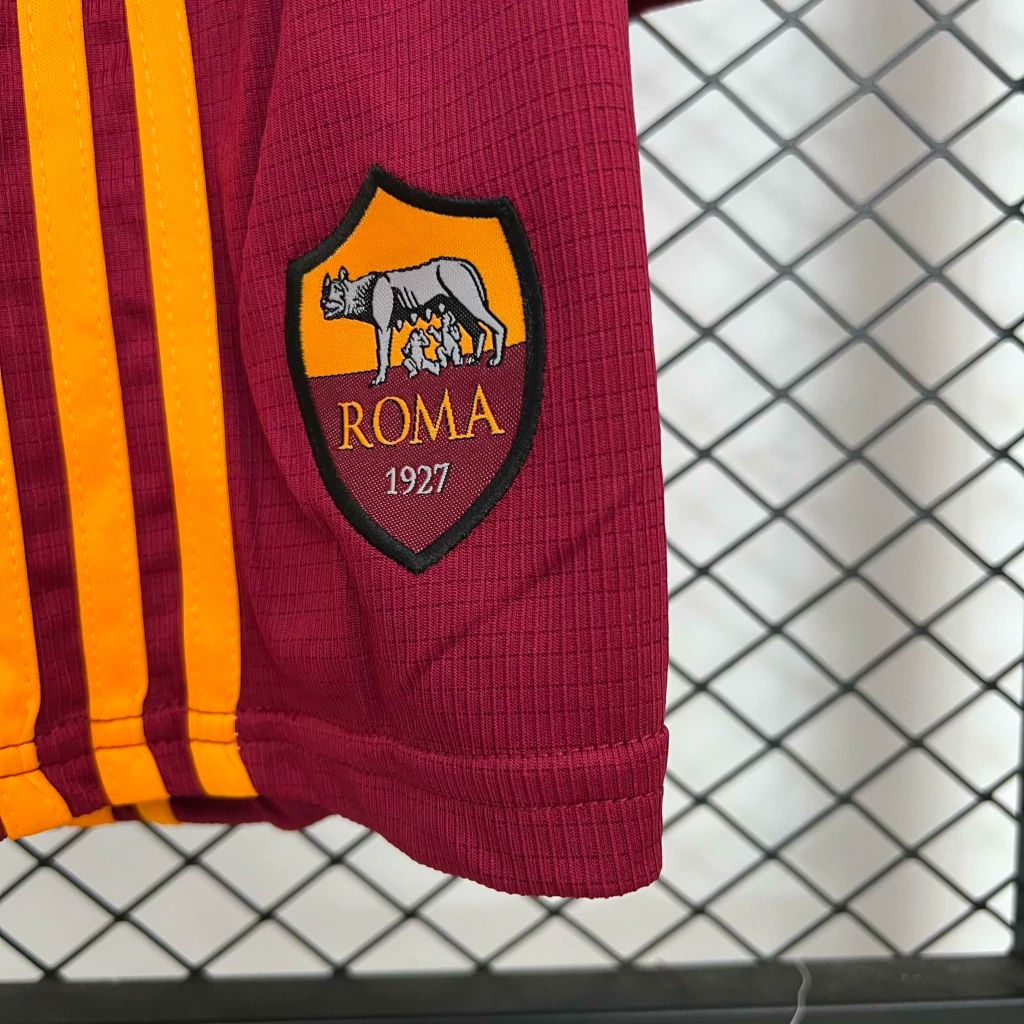 Camiseta y Pantalones para niños AS Roma Home 25/26