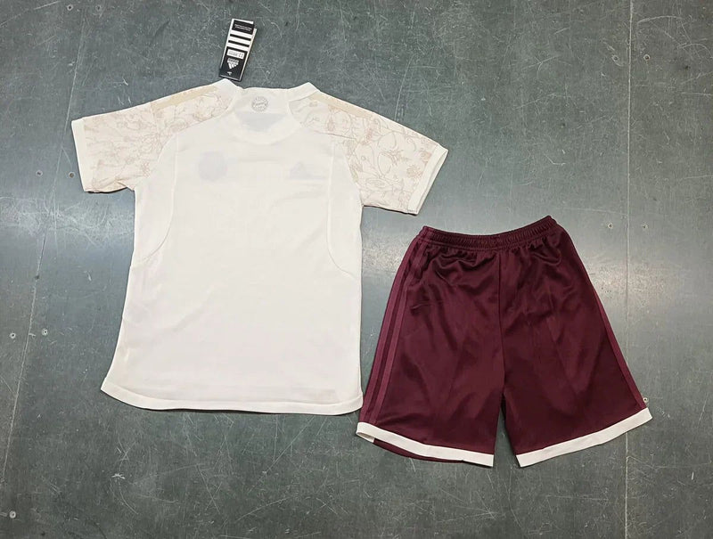 Camiseta y Pantalones para niños Bayern de Múnich Third 23/24