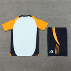 Camiseta y Pantalón corto de entrenamiento Real Madrid 2024/25