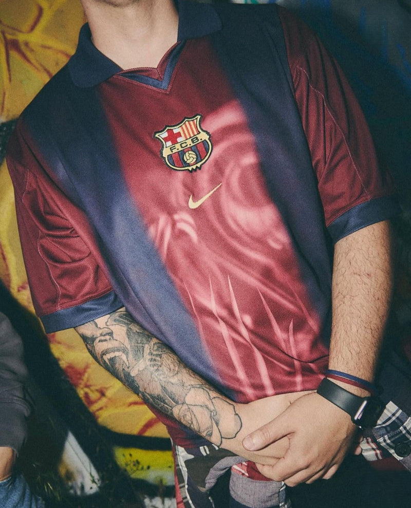 Camiseta FC Barcelona Retro x Travis Scott