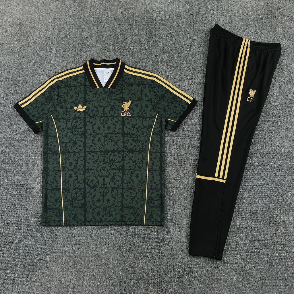 Conjunto camiseta y pantalón Liverpool 26/27