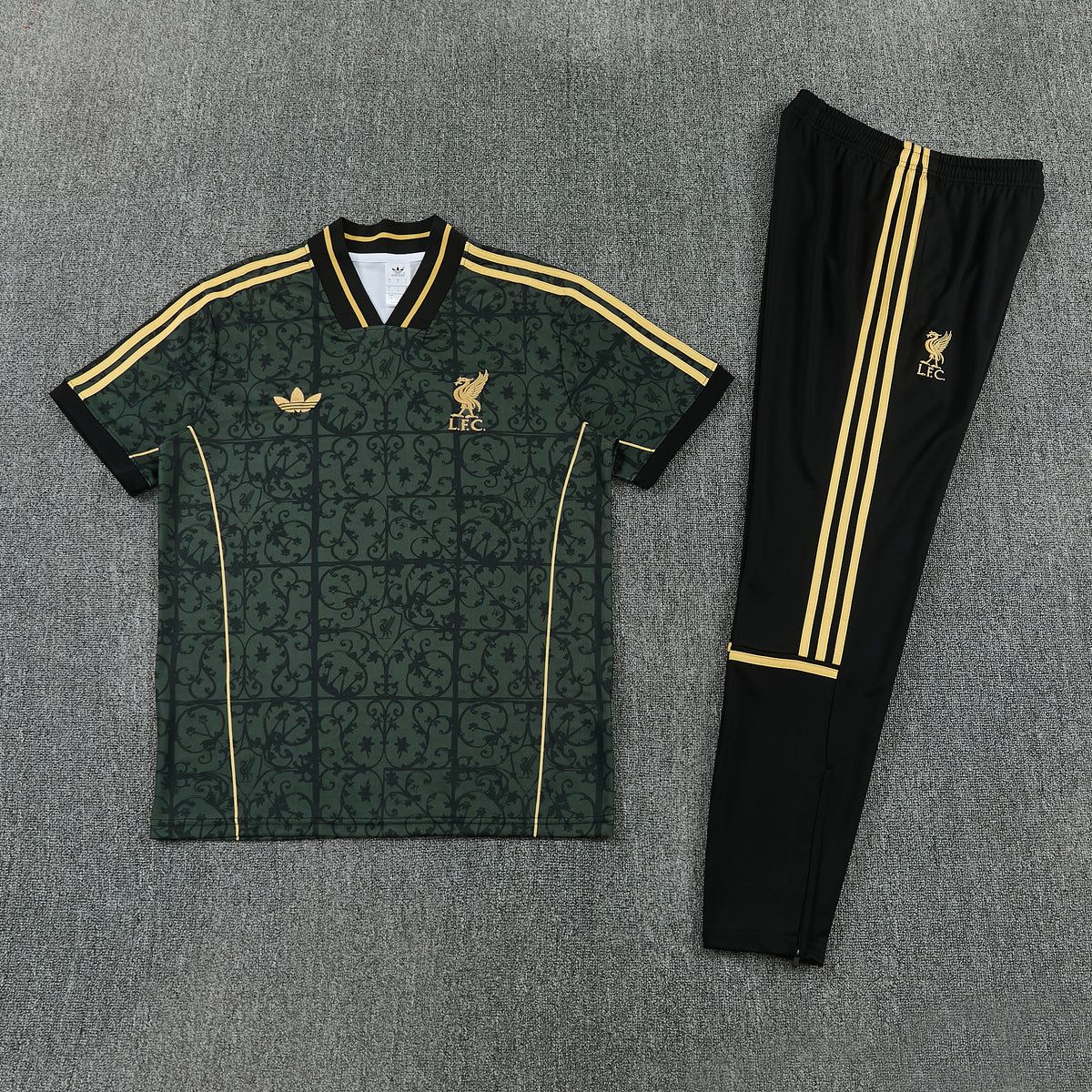 Conjunto camiseta y pantalón Liverpool 26/27