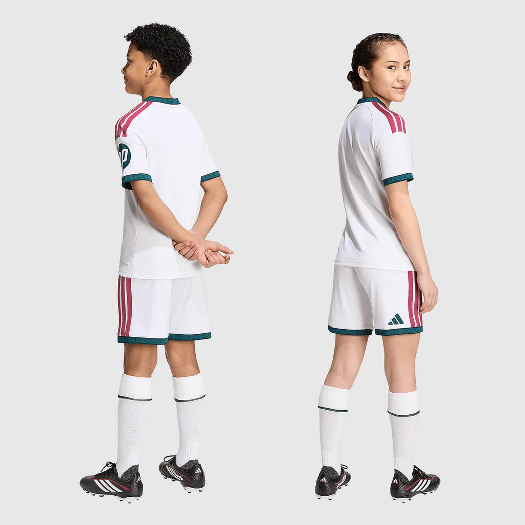 Camiseta y Pantalones para niños Real Madrid Home 2026/27 - Con Medias