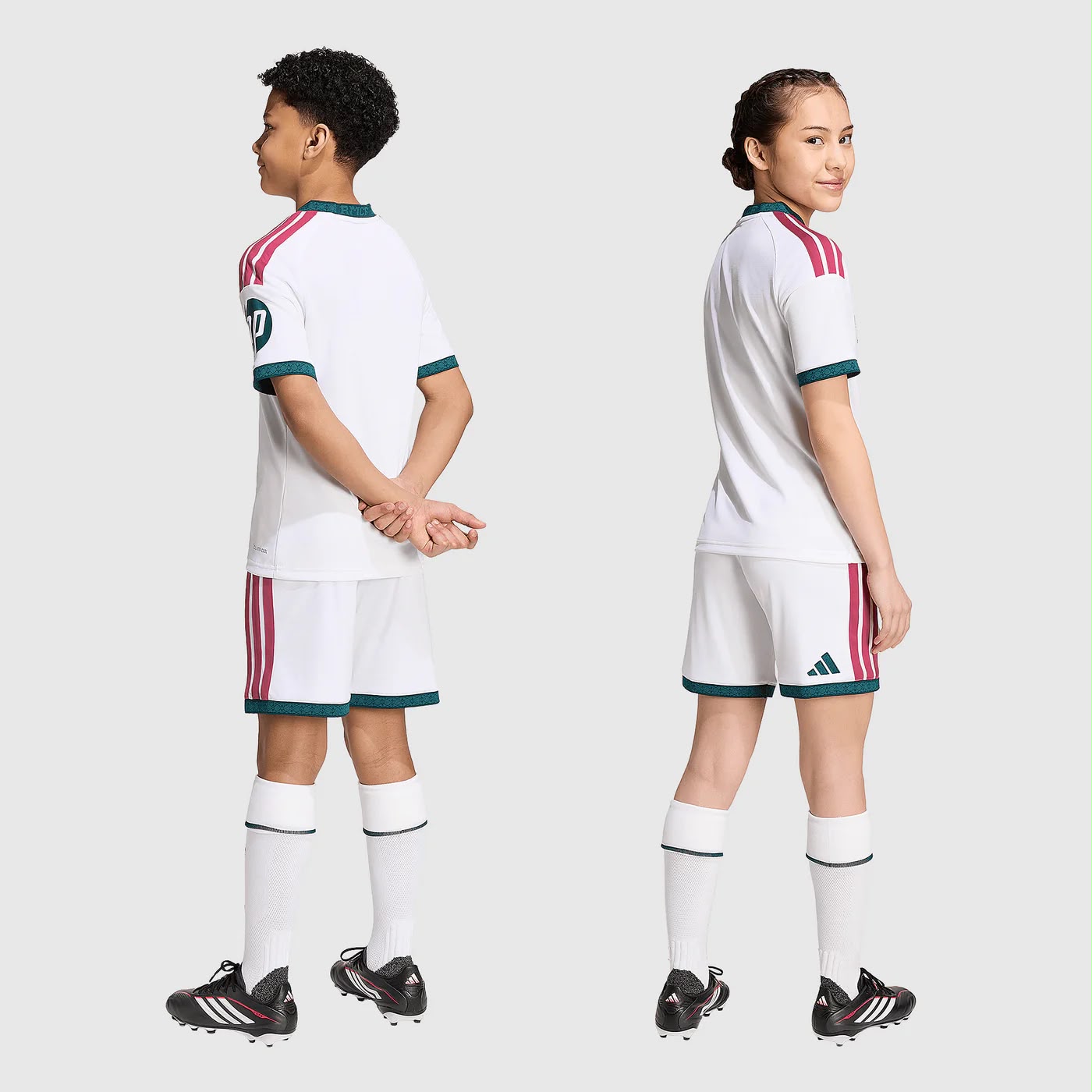 Camiseta y Pantalones para niños Real Madrid Home 2026/27 - Con Medias