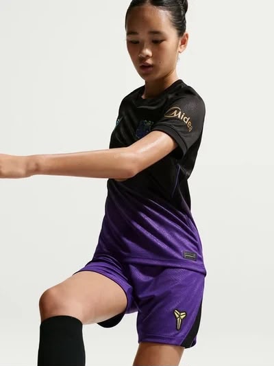 Camiseta y Pantalón para niños FC Barcelona Away 26/27