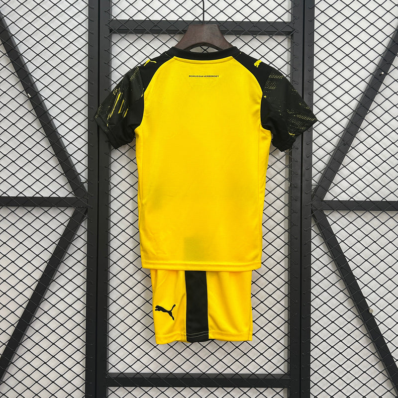 Camiseta y Pantalones para niños Borussia Dortmund 25/26