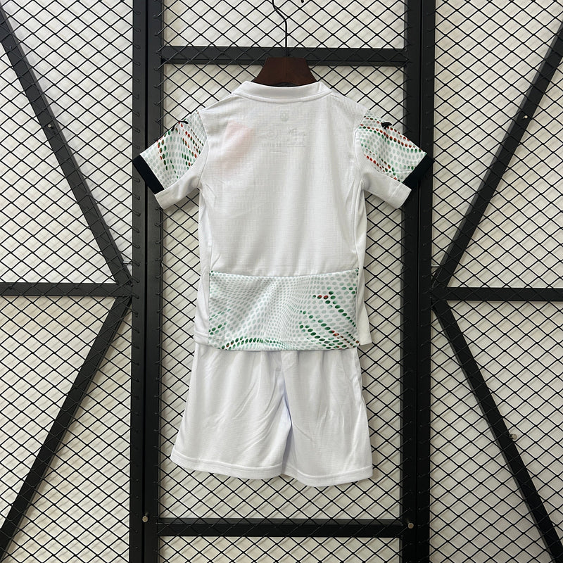 Camiseta y Pantalones para niños Portugal 25/26