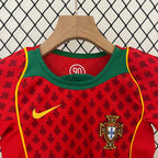 Camiseta y Pantalones para niños Portugal 24/25