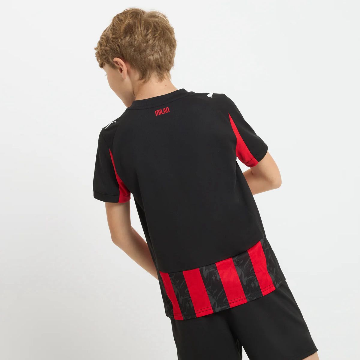 Camiseta y Pantalones para niños A.C Milan Home 25/26