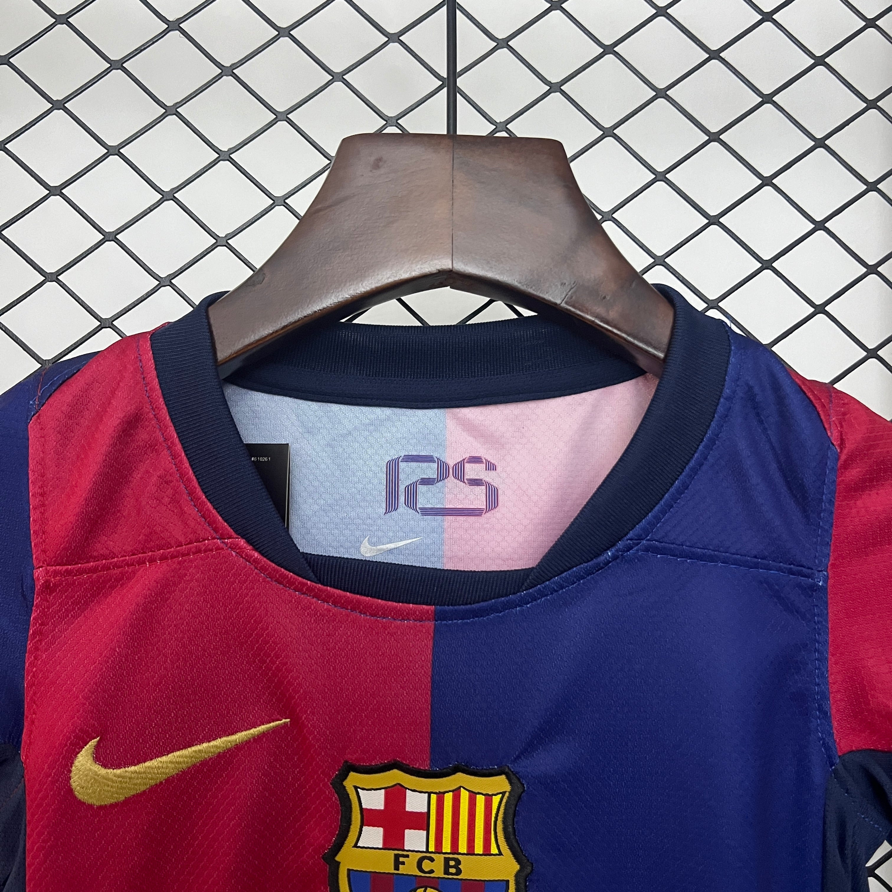 Camiseta y Pantalones para niños FC Barcelona Home 24/25