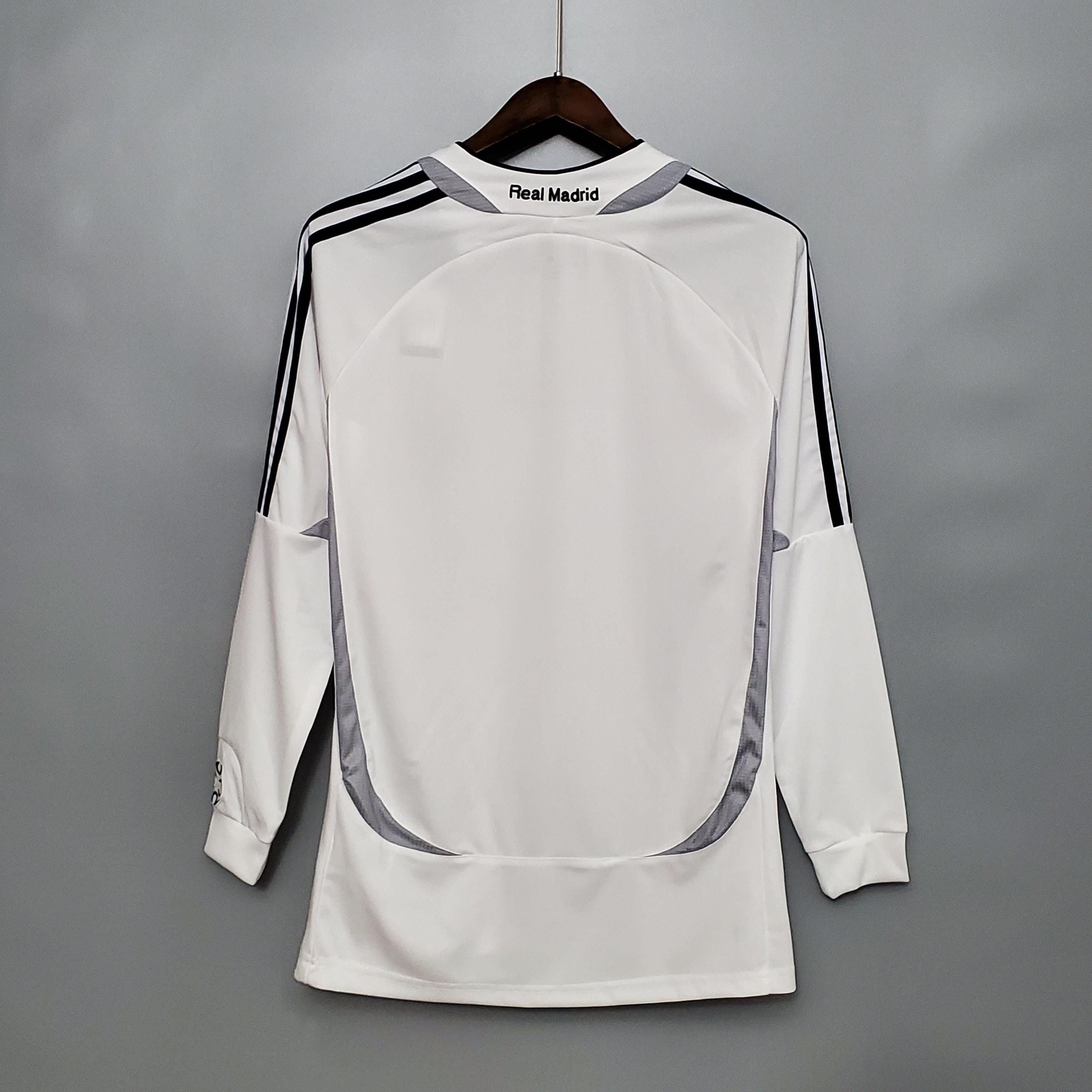 Camiseta Retro Real Madrid 2006/07 - Manga Larga