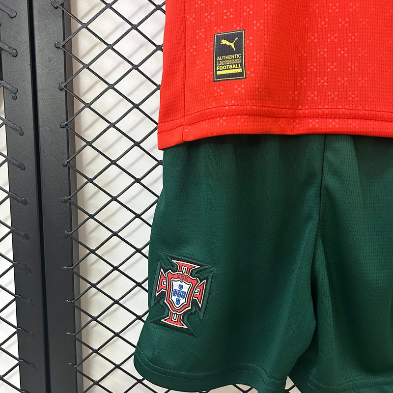 Camiseta y Pantalones para niños Portugal 25/26