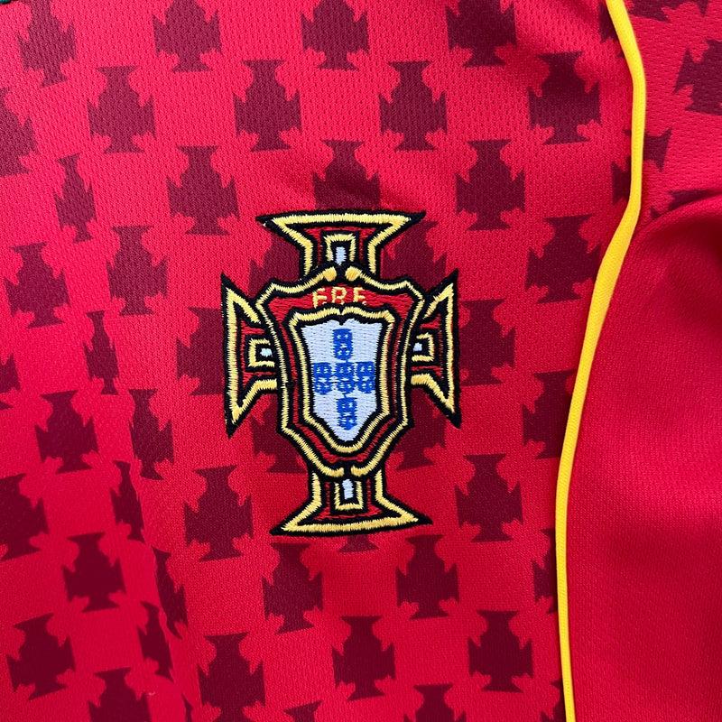 Camiseta y Pantalones para niños Portugal 24/25